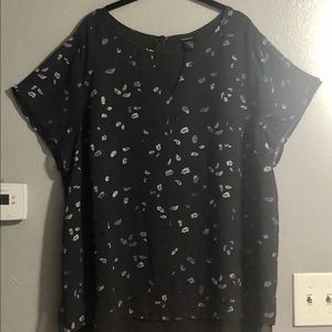 Gray Torrid Top with Feature Pattern